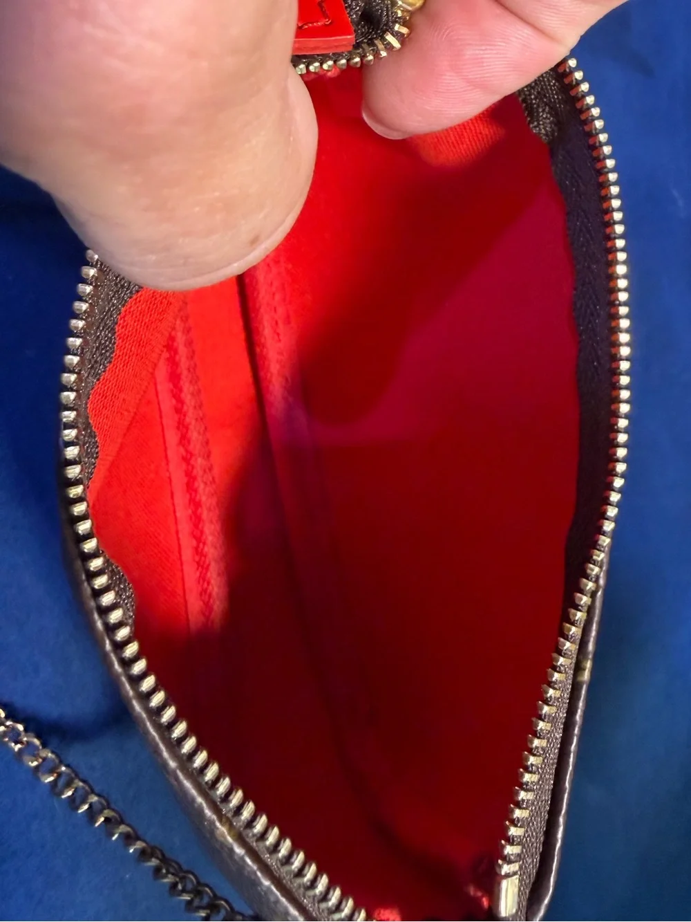 Louis Vuitton Monogram 2020 Christmas Animation Pochette
